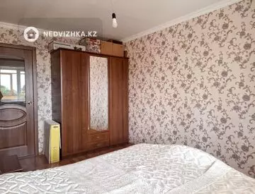 2-комнатная квартира, этаж 3 из 6, 54 м², миниатюра 5