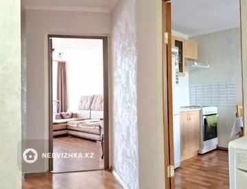 2-комнатная квартира, этаж 3 из 6, 54 м², миниатюра 6