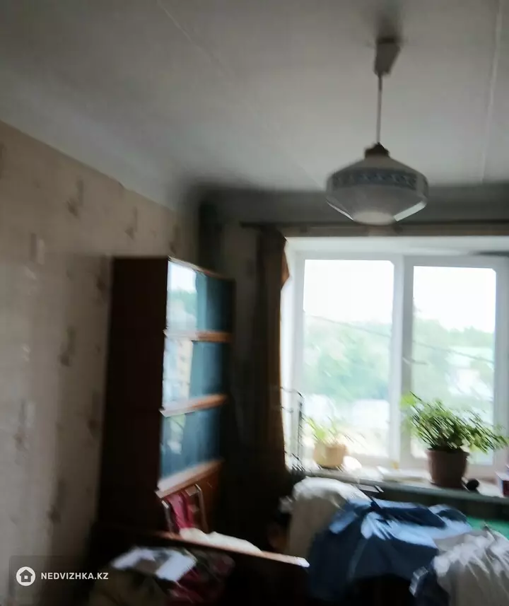 3-комнатная квартира, этаж 4 из 4, 58 м², фотография 4