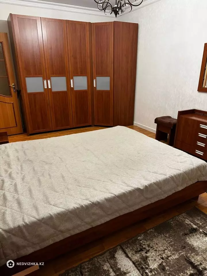 3-комнатная квартира, этаж 3 из 4, 74 м²