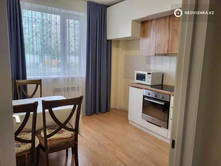 1-комнатная квартира, этаж 1 из 9, 40 м², 4-фотосурет