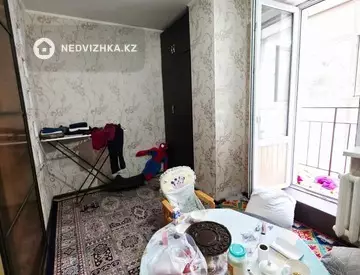2-комнатная квартира, этаж 2 из 9, 54 м², миниатюра 3