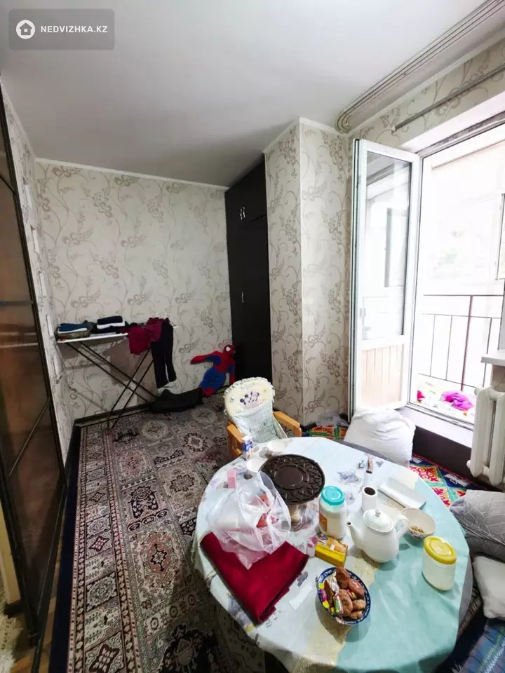 2-комнатная квартира, этаж 2 из 9, 54 м², фотография 3