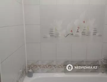 2-комнатная квартира, этаж 2 из 2, 46 м², миниатюра 1