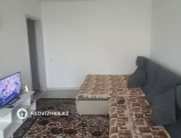 2-комнатная квартира, этаж 2 из 2, 46 м², миниатюра 4