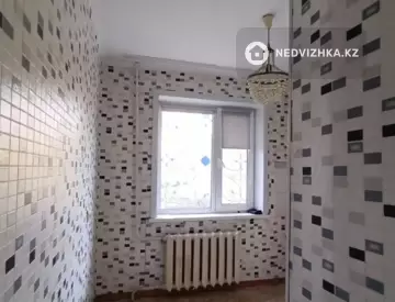 2-комнатная квартира, этаж 1 из 5, 44 м², миниатюра 6