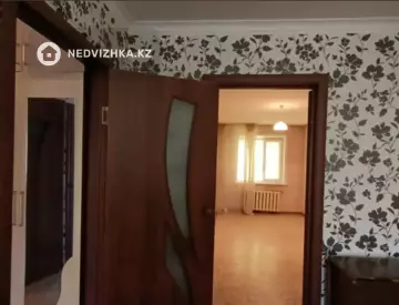 2-комнатная квартира, этаж 1 из 5, 44 м², миниатюра 8