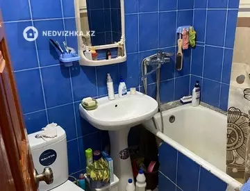 2-комнатная квартира, этаж 4 из 5, 45 м², миниатюра 3