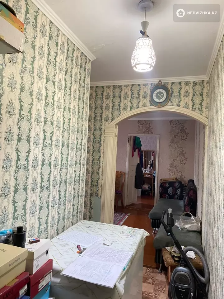 2-комнатная квартира, этаж 4 из 5, 45 м², фотография 4