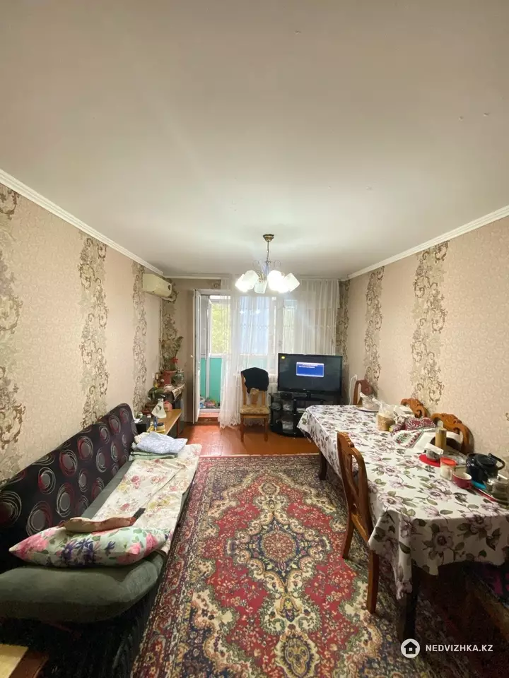 2-комнатная квартира, этаж 4 из 5, 45 м², фотография 5