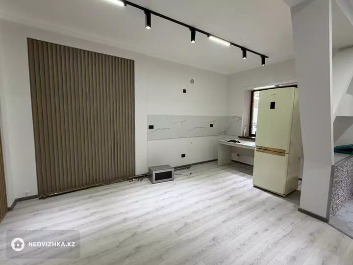 3-комнатный дом, 4 соток, 74 м², фотография 3