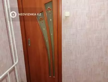 2-комнатная квартира, этаж 1 из 5, 50 м²