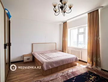 4-комнатная квартира, этаж 3 из 5, 89 м², миниатюра 6