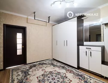 4-комнатная квартира, этаж 3 из 5, 89 м², миниатюра 12