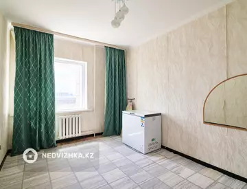4-комнатная квартира, этаж 3 из 5, 89 м², миниатюра 1