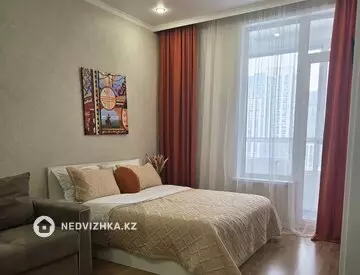 1-комнатная квартира, этаж 9 из 14, 40 м², Посуточно