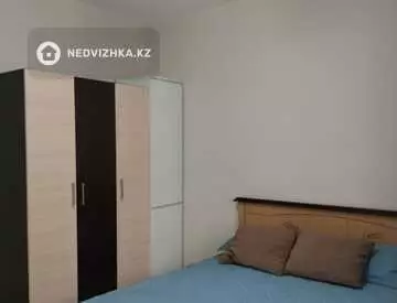 3-комнатная квартира, этаж 3 из 12, 70 м², На длительный срок