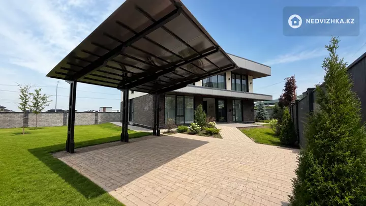 8-комнатный дом, 14 соток, 530 м², фотография 3