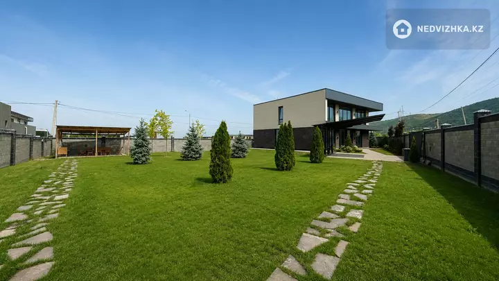 8-комнатный дом, 14 соток, 530 м², фотография 5