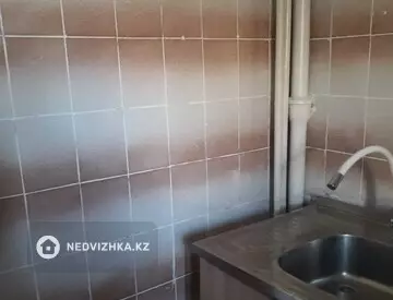 2-комнатная квартира, этаж 2 из 5, 50 м²