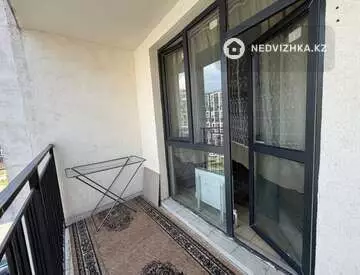 3-комнатная квартира, этаж 6 из 10, 100 м², На длительный срок, миниатюра 12