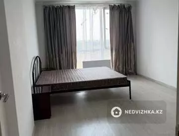 3-комнатная квартира, этаж 6 из 10, 100 м², На длительный срок, миниатюра 7