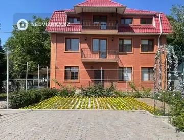 9-комнатный дом, 8 соток, 350 м², миниатюра 3
