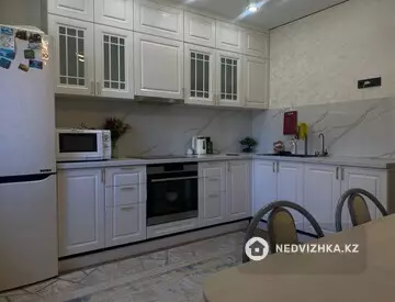 1-комнатная квартира, этаж 2 из 5, 45 м², На длительный срок