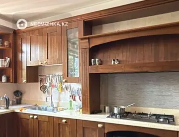 6-комнатный дом, 7 соток, 420 м², миниатюра 8