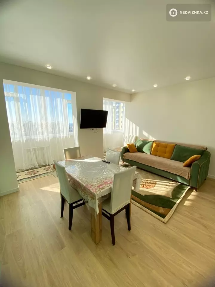 2-комнатная квартира, этаж 12 из 16, 60 м², Посуточно, фотография 5