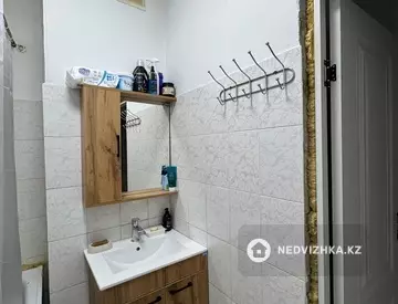 3-комнатная квартира, этаж 14 из 17, 73 м², миниатюра 4