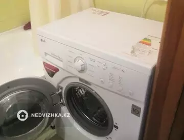 3-комнатная квартира, этаж 3 из 10, 68 м², миниатюра 6