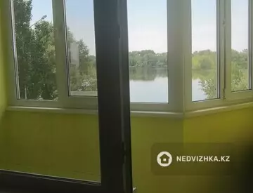 3-комнатная квартира, этаж 3 из 10, 68 м², миниатюра 8