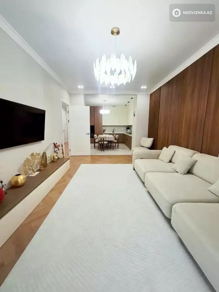 4-комнатная квартира, этаж 1 из 3, 160 м², фотография 3