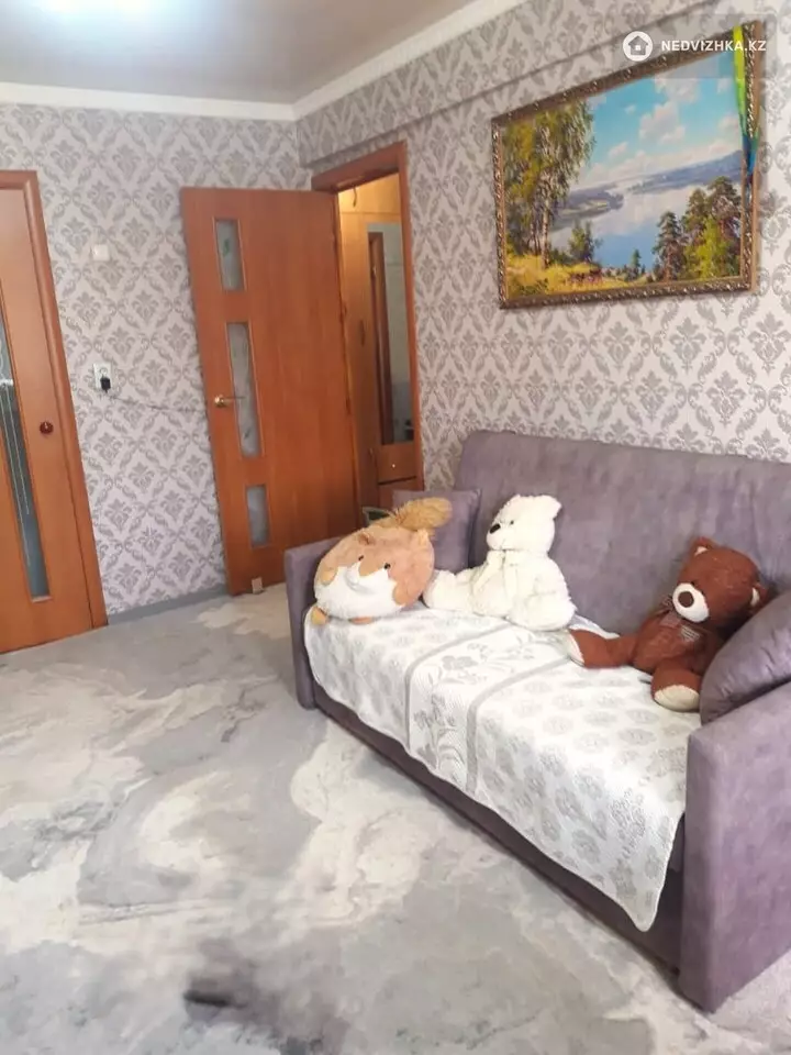 2-комнатная квартира, этаж 4 из 4, 38 м², фотография 4