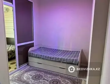 3-комнатная квартира, этаж 9 из 18, 54 м², миниатюра 5