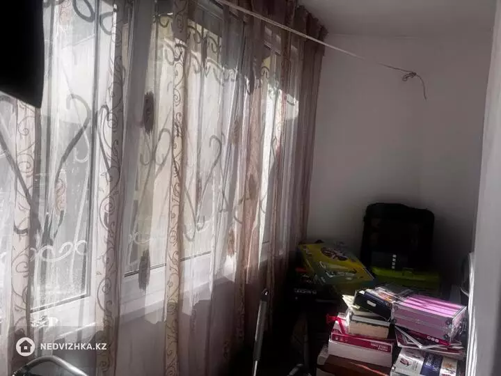 2-комнатная квартира, этаж 1 из 12, 55 м², фотография 3
