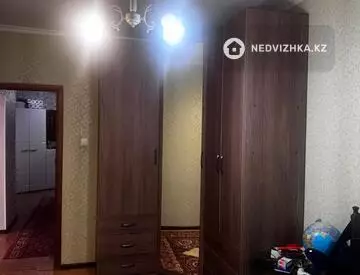 2-комнатная квартира, этаж 1 из 12, 55 м², миниатюра 10