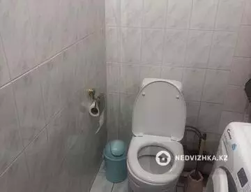 2-комнатная квартира, этаж 1 из 12, 55 м², миниатюра 11
