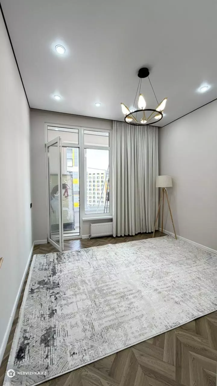 3-комнатная квартира, этаж 14 из 16, 70 м², фотография 5