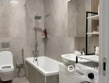 2-комнатная квартира, этаж 16 из 16, 55 м², миниатюра 10