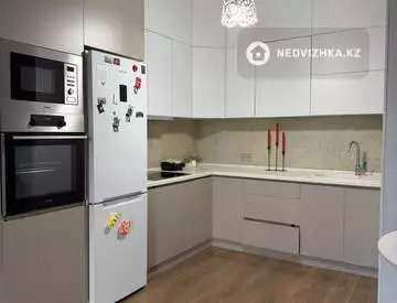 2-комнатная квартира, этаж 16 из 16, 55 м², миниатюра 4