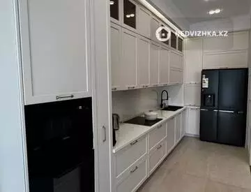 6-комнатная квартира, этаж 1 из 3, 170 м², миниатюра 8