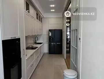 6-комнатная квартира, этаж 1 из 3, 170 м², миниатюра 11