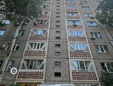 1-комнатная квартира, этаж 8 из 9, 40 м², миниатюра 11