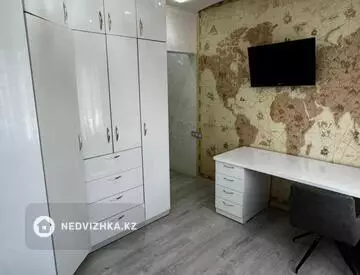3-комнатная квартира, этаж 5 из 9, 74 м², миниатюра 8