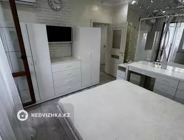 3-комнатная квартира, этаж 5 из 9, 74 м², миниатюра 9
