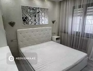 3-комнатная квартира, этаж 5 из 9, 74 м², миниатюра 12