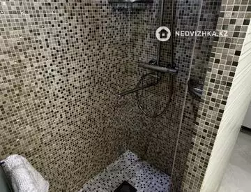 3-комнатная квартира, этаж 5 из 9, 74 м², миниатюра 10