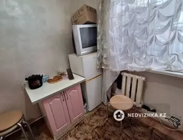 1-комнатная квартира, этаж 2 из 5, 34 м², миниатюра 3